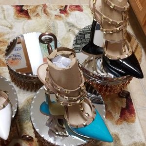 5 PAIR OF BCBG GENERATION HEEL